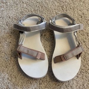 Teva midform universal karina sandals